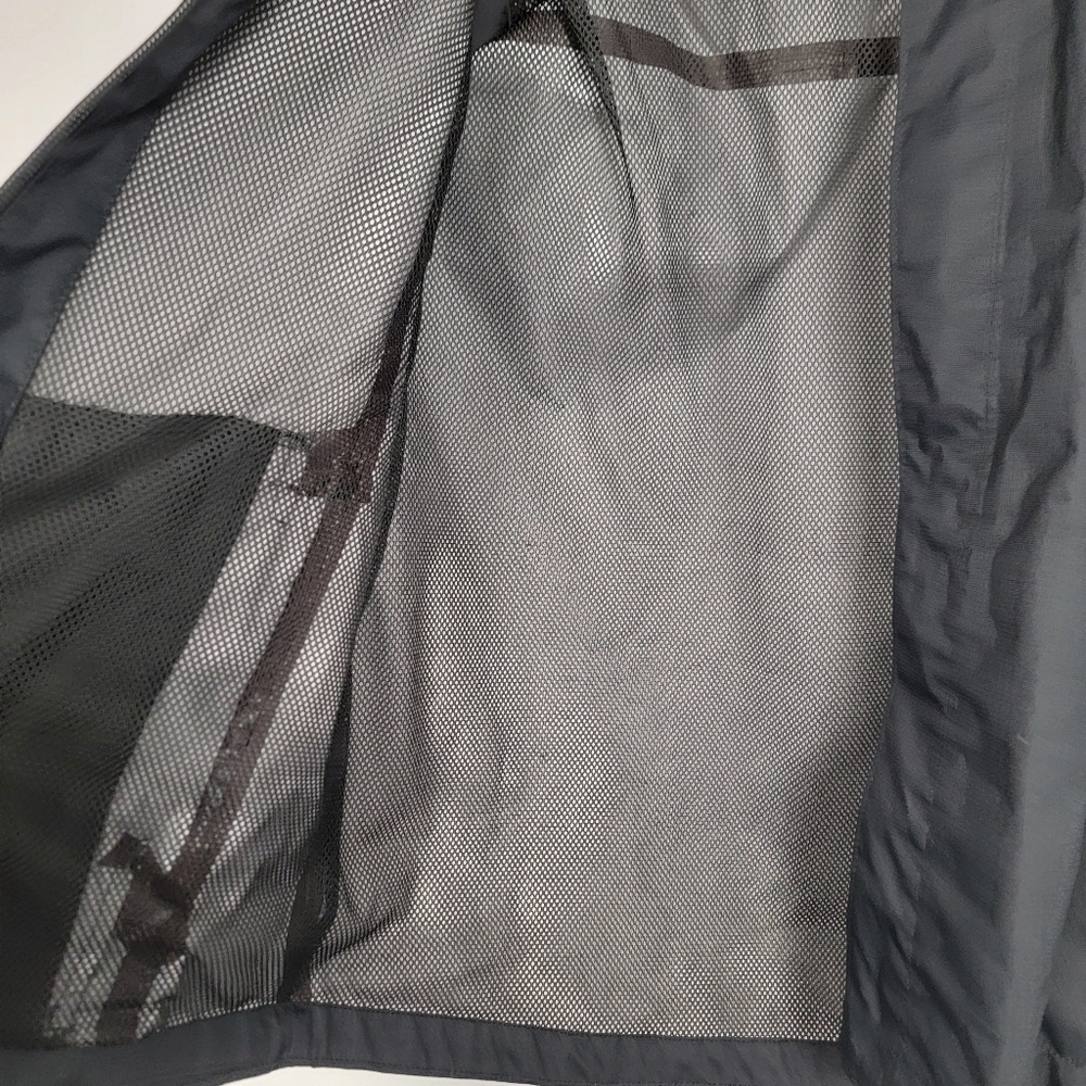 Mountain Equipment Coop Boys Jacket #2668 - Picture 6 of 15